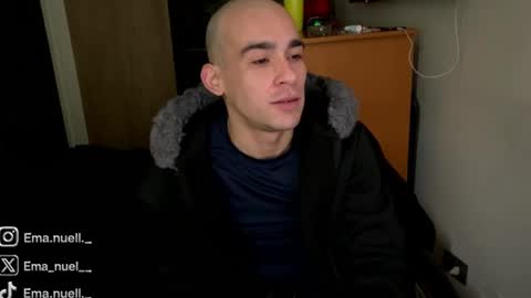 Snapshot of emanuell___ chatting on July 20, 3:47 pm emanuell___ online show from July 20, 3:47 pm