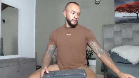 emanuelspencer online show from April 3, 6:11 am