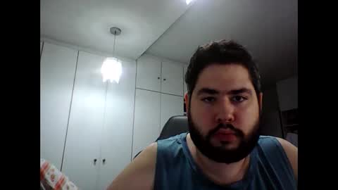 embarrassed_str8_3incher online show from April 4, 9:34 pm