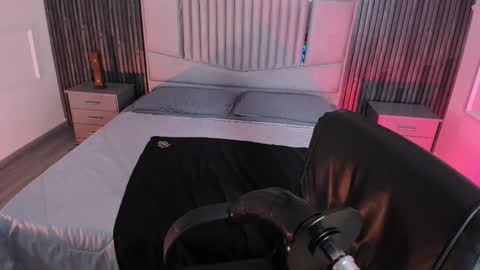 Ember Velvet online show from March 21, 8:19 am