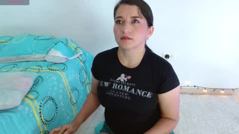 emely ross online show from February 4, 7:42 pm