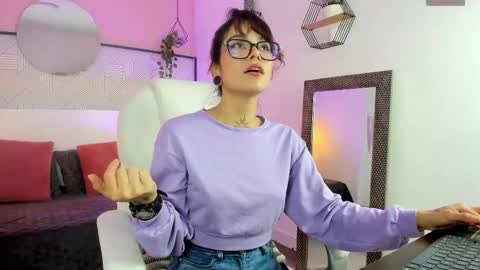 Esmeralda online show from October 28, 12:19 pm