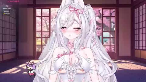 Snapshot of emi_glow chatting on February 2, 9:13 pm Emi online show from February 2, 9:13 pm