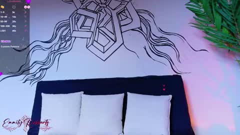 Emmily Roberts online show from March 11, 9:32 pm