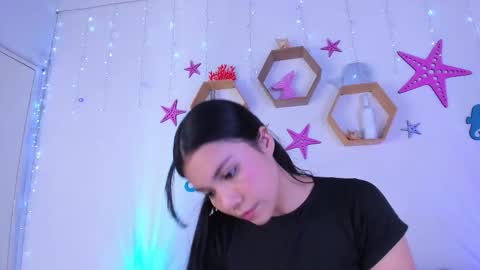 Snapshot of emiily_parkerr chatting on October 10, 3:16 am Emily online show from October 10, 3:16 am