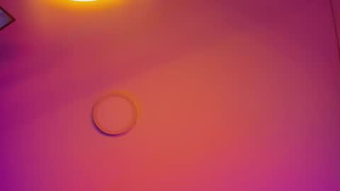   online show from October 10, 11:15 pm