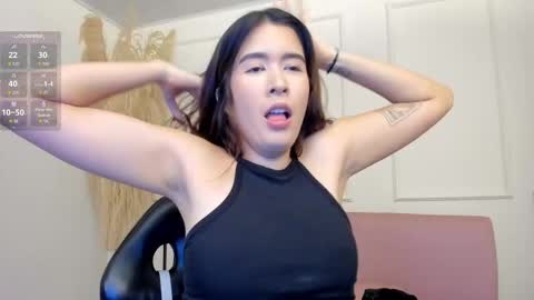    online show from October 21, 12:17 pm