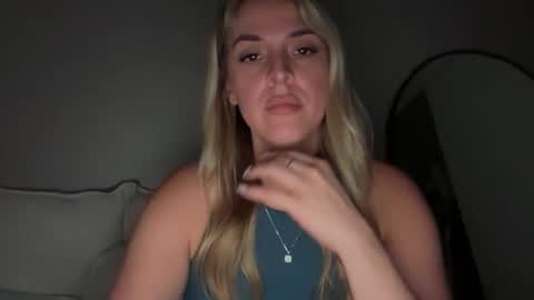 Snapshot of emilelovesyou chatting on May 3, 10:49 pm emilelovesyou online show from May 3, 10:49 pm