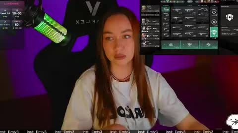 Emili online show from April 1, 1:41 pm