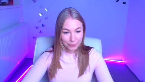 Emilia online show from September 25, 11:36 am