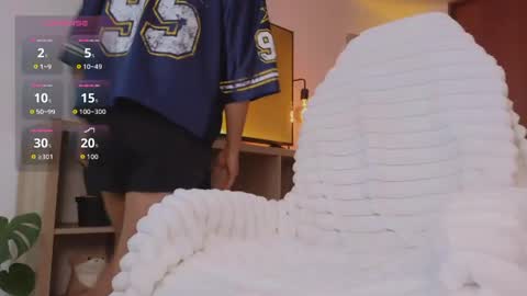 emilio_rivs online show from April 3, 4:49 pm