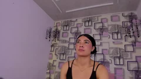 Snapshot of emilly_duque chatting on May 16, 10:36 am Emilly online show from May 16, 10:36 am