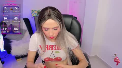 Emily online show from October 15, 6:13 am