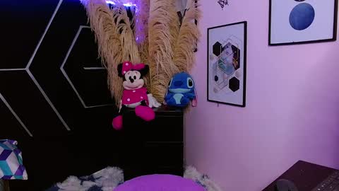 Snapshot of emillystonex chatting on January 7, 5:59 pm emillystonex online show from January 7, 5:59 pm