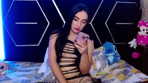 Snapshot of emillystonex chatting on June 12, 5:23 pm emillystonex online show from June 12, 5:23 pm