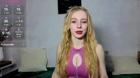 emily0303 online show from October 24, 5:20 pm