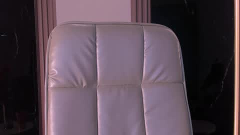 Emery online show from March 5, 9:33 pm