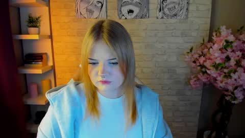 emily_coyness online show from February 20, 5:24 pm