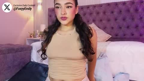 Emily online show from February 24, 7:12 pm