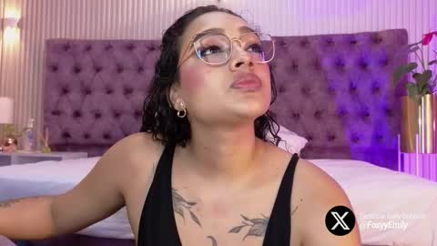 Emily online show from February 28, 7:04 pm