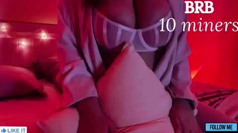 EMILY online show from March 3, 2:18 am