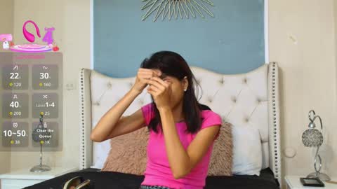 Emily online show from November 27, 9:39 pm