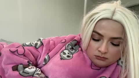 emily_morning_dew online show from January 19, 1:37 pm