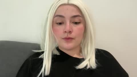 emily_morning_dew online show from March 27, 5:24 am