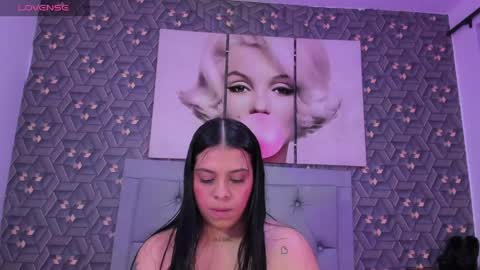 Snapshot of emily_rivera78 chatting on May 11, 3:34 am Emily online show from May 11, 3:34 am