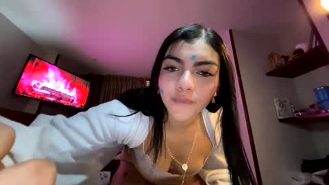 emily_rosett1 online show from March 18, 2:26 am