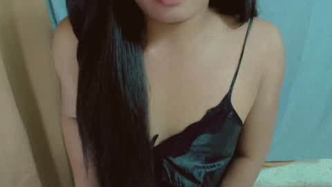 emily online show from February 8, 5:51 am