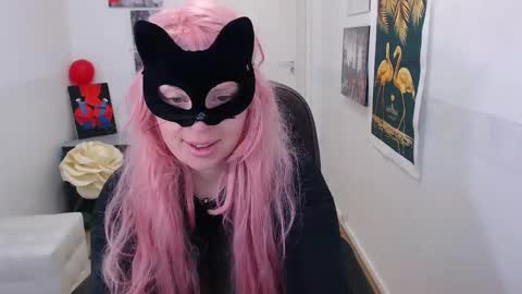 Emily online show from February 15, 6:33 am