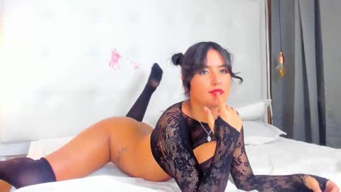 emilyadams0 online show from November 16, 9:26 am