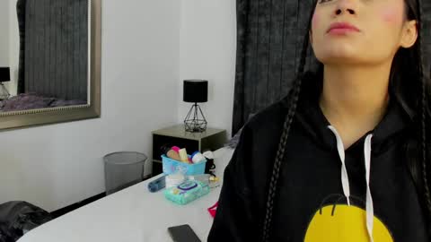 Snapshot of emilyandmarco_ chatting on May 2, 1:16 pm Emilyyy online show from May 2, 1:16 pm