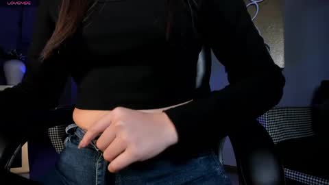 Emily Carter online show from April 5, 11:29 am