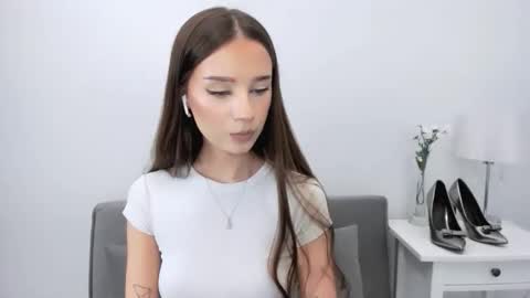 EmilyCharming online show from January 15, 9:07 pm