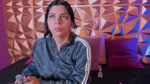  Emily  online show from October 3, 12:24 pm