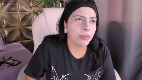  Emily  online show from October 20, 6:41 pm