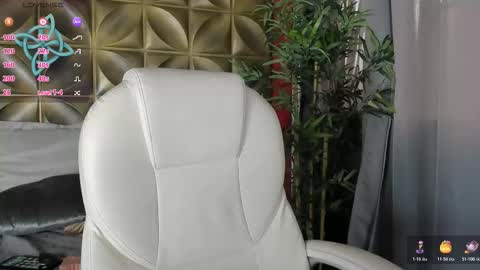  Emily  online show from October 22, 12:05 pm