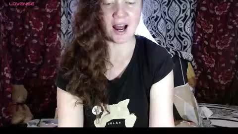 Snapshot of emilydoth chatting on October 14, 3:51 am EmilyDoth online show from October 14, 3:51 am