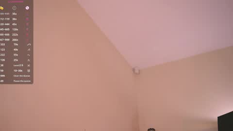 Snapshot of emilyfinne chatting on April 24, 4:31 pm Emily Lovense is activeThere are legends that in this room all your wishes can come true Private is Open online show from April 24, 4:31 pm