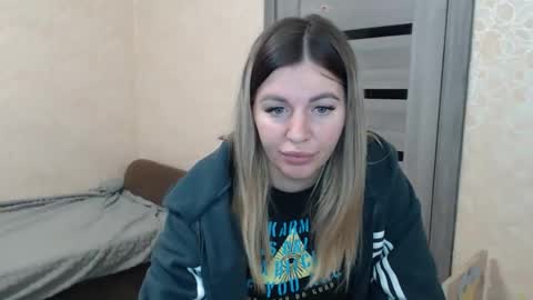 emilyfork online show from October 20, 7:36 pm