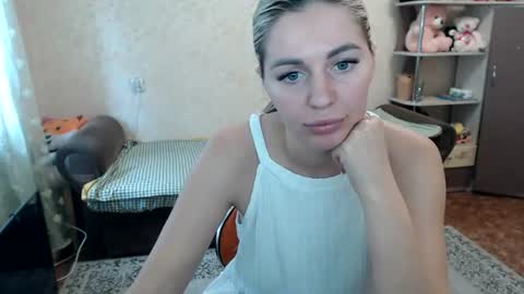 emilyfork online show from June 16, 11:24 am