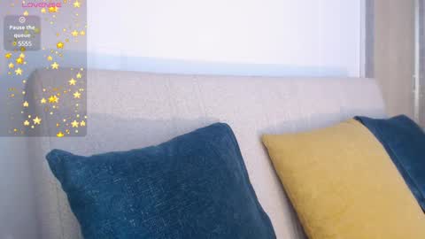 Emily online show from December 16, 5:33 pm