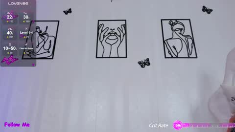 Snapshot of emilyrive chatting on February 17, 11:02 am Emily online show from February 17, 11:02 am