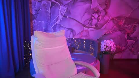  MY NAME IS Emily WELCOME EVERYONE I WILL BE HAPPY TO GIVE YOU WHAT YOU HAVE DREAMED OF FOR SO LONG online show from October 11, 1:42 pm