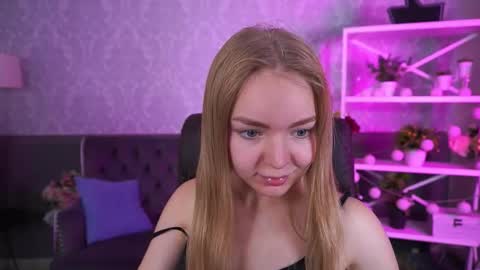  MY NAME IS Emily WELCOME EVERYONE I WILL BE HAPPY TO GIVE YOU WHAT YOU HAVE DREAMED OF FOR SO LONG online show from October 17, 7:00 am