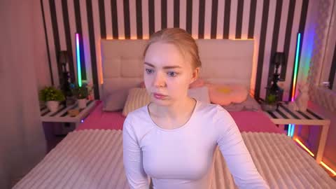  MY NAME IS Emily WELCOME EVERYONE I WILL BE HAPPY TO GIVE YOU WHAT YOU HAVE DREAMED OF FOR SO LONG online show from April 12, 6:29 am