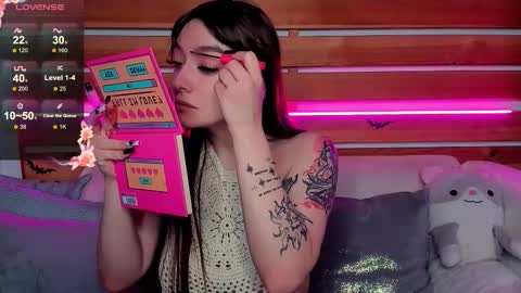 Emily online show from November 13, 8:13 am