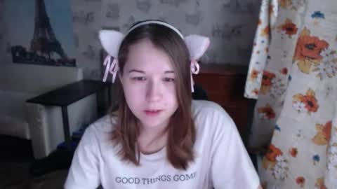 Snapshot of emilyway chatting on December 11, 7:42 am emilyway online show from December 11, 7:42 am